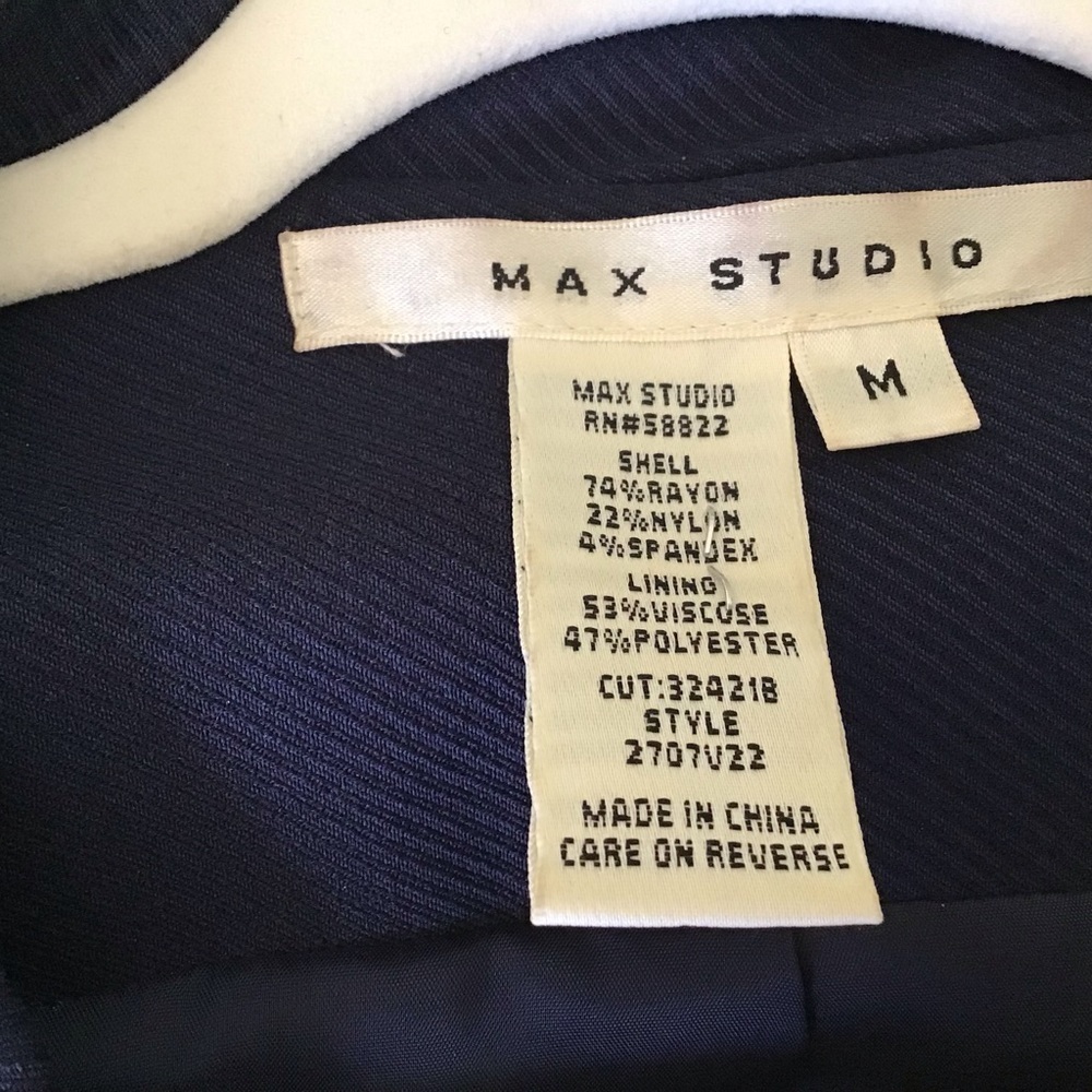 Max Studio one button, fully lined blazer with fr… - image 8